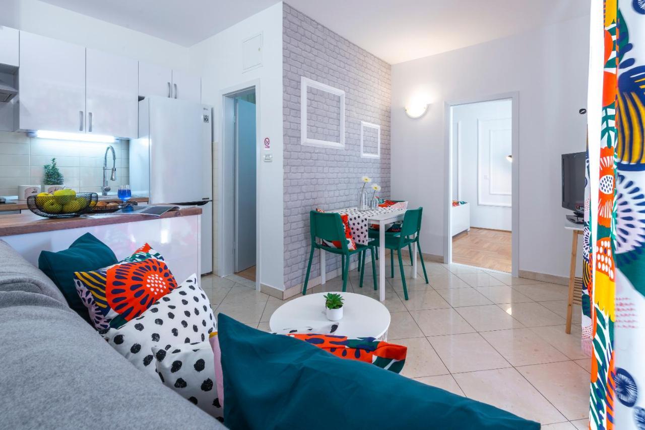 Niko'S Charming Apartment With Free Parking ดูบรอฟนิก ภายนอก รูปภาพ