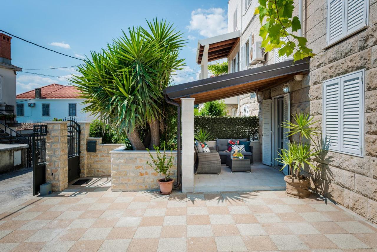 Niko'S Charming Apartment With Free Parking ดูบรอฟนิก ภายนอก รูปภาพ